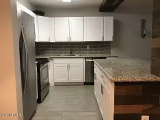 Photo #4: 6205430 Listing