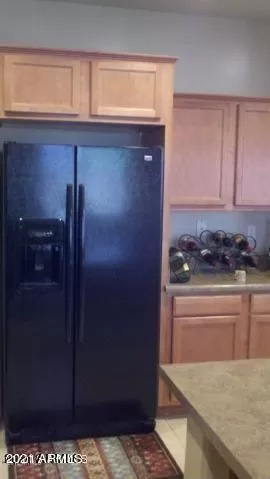 Photo #5: 6205477 Listing