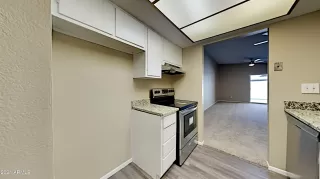 Photo #5: 6205591 Listing 