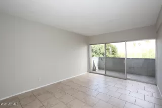 Photo #2: 6205806 Listing 