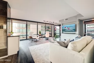 Photo #3: 6205871 Listing
