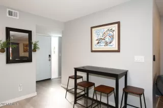 Photo #6: 6205966 Listing 