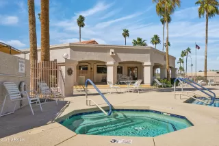 Photo #2: 6206102 Listing