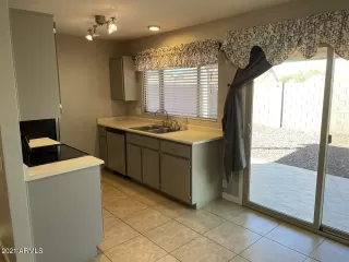 Photo #5: 6206149 Listing 