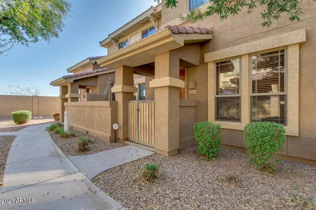 MLS: 6206164 Condo For Sale