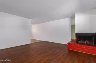 Photo #2: 6206235 Listing 