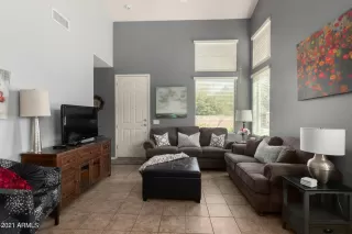 Photo #4: 6206280 Listing