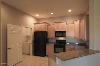 Photo #2: 6206415 Listing