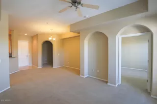 Photo #5: 6206415 Listing