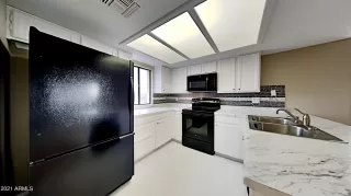 Photo #5: 6206536 Listing