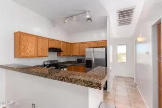 Photo #5: 6206640 Listing 