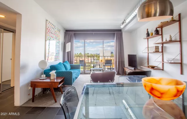 MLS: 6206660 Condo For Sale