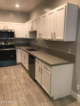 Photo #5: 6206957 Listing 