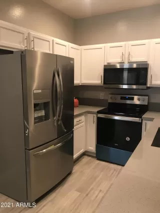 Photo #6: 6206957 Listing 