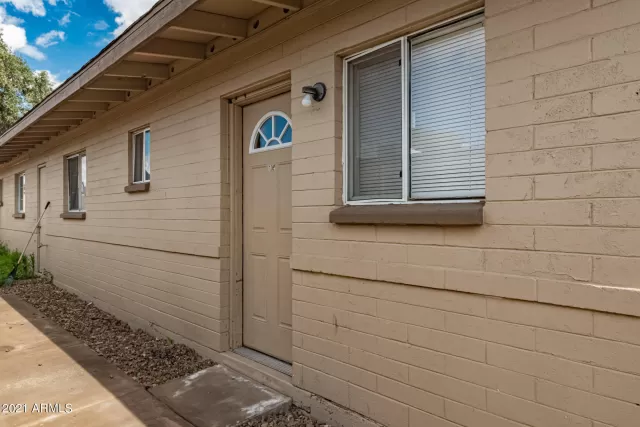 MLS: 6206985 Condo For Sale