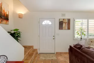 Photo #4: 6207007 Listing