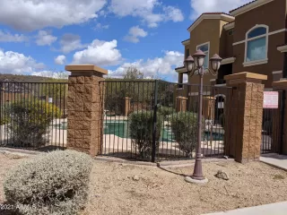 Photo #6: 6207013 Listing