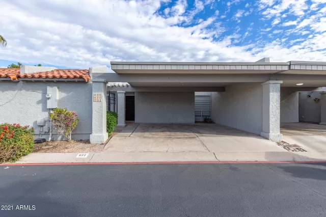 MLS: 6207131 Condo For Sale