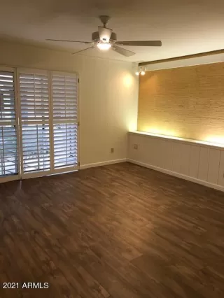 Photo #2: 6207190 Listing