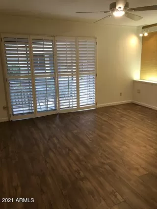 Photo #5: 6207190 Listing