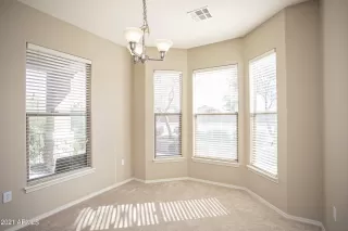 Photo #5: 6207225 Listing