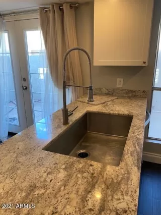 Photo #5: 6207424 Listing