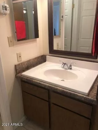 Photo #3: 6207465 Listing