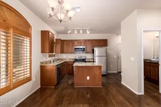 Photo #6: 6207617 Listing 