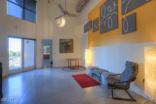 Photo #5: 6207824 Listing 