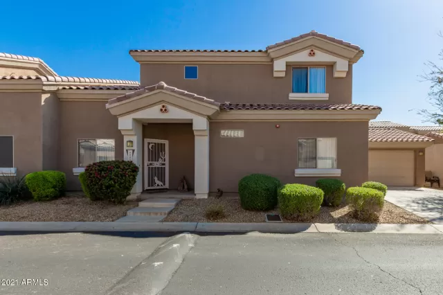 MLS: 6207830 Condo For Sale