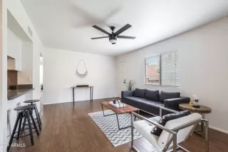 Photo #2: 6207838 Listing 