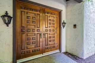 Photo #4: 6207855 Listing