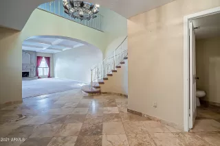 Photo #5: 6207855 Listing