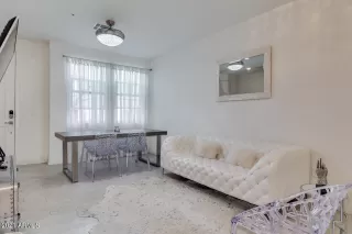 Photo #5: 6207891 Listing