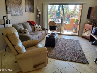 Photo #2: 6207961 Listing