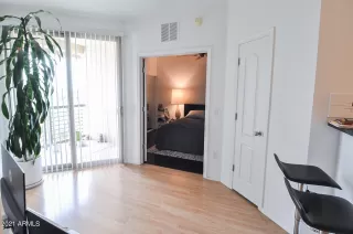 Photo #4: 6207965 Listing 