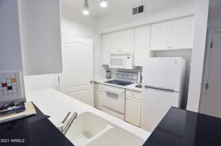 Photo #6: 6207965 Listing 