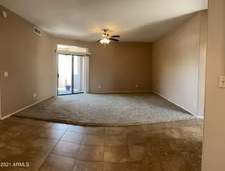 Photo #6: 6208195 Listing