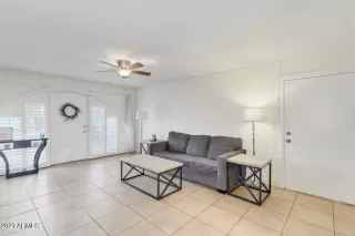 Photo #4: 6208247 Listing 