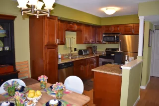 Photo #4: 6208293 Listing