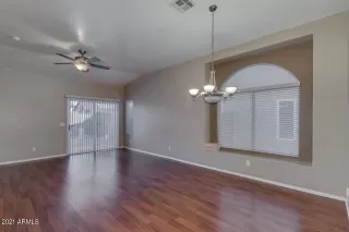 Photo #3: 6208325 Listing 