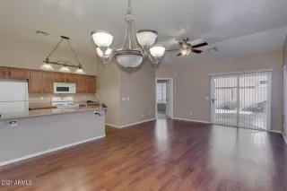 Photo #4: 6208325 Listing 