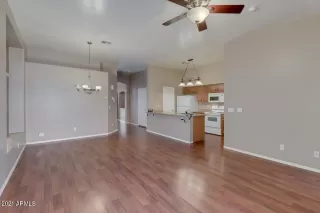 Photo #5: 6208325 Listing 