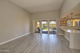 Photo #5: 6208460 Listing 