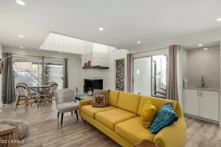 Photo #6: 6208485 Listing 