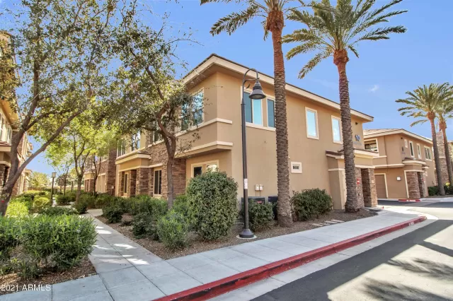 MLS: 6208557 Condo For Sale