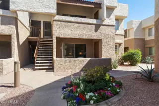 Photo #1: 6208646 Listing