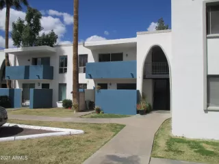 Photo #2: 6208819 Listing