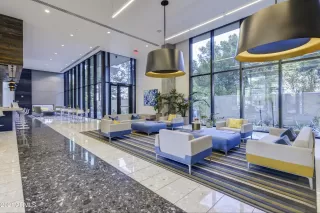 Photo #2: 6208825 Listing