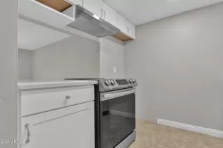 Photo #6: 6208844 Listing